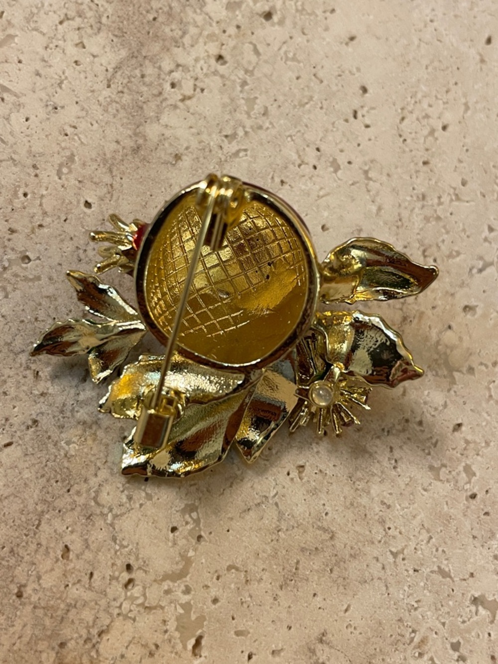 Neiman Marcus Pomegranate Brooch Red Green Enamel Crystal Statement Pin - Picture 5 of 5